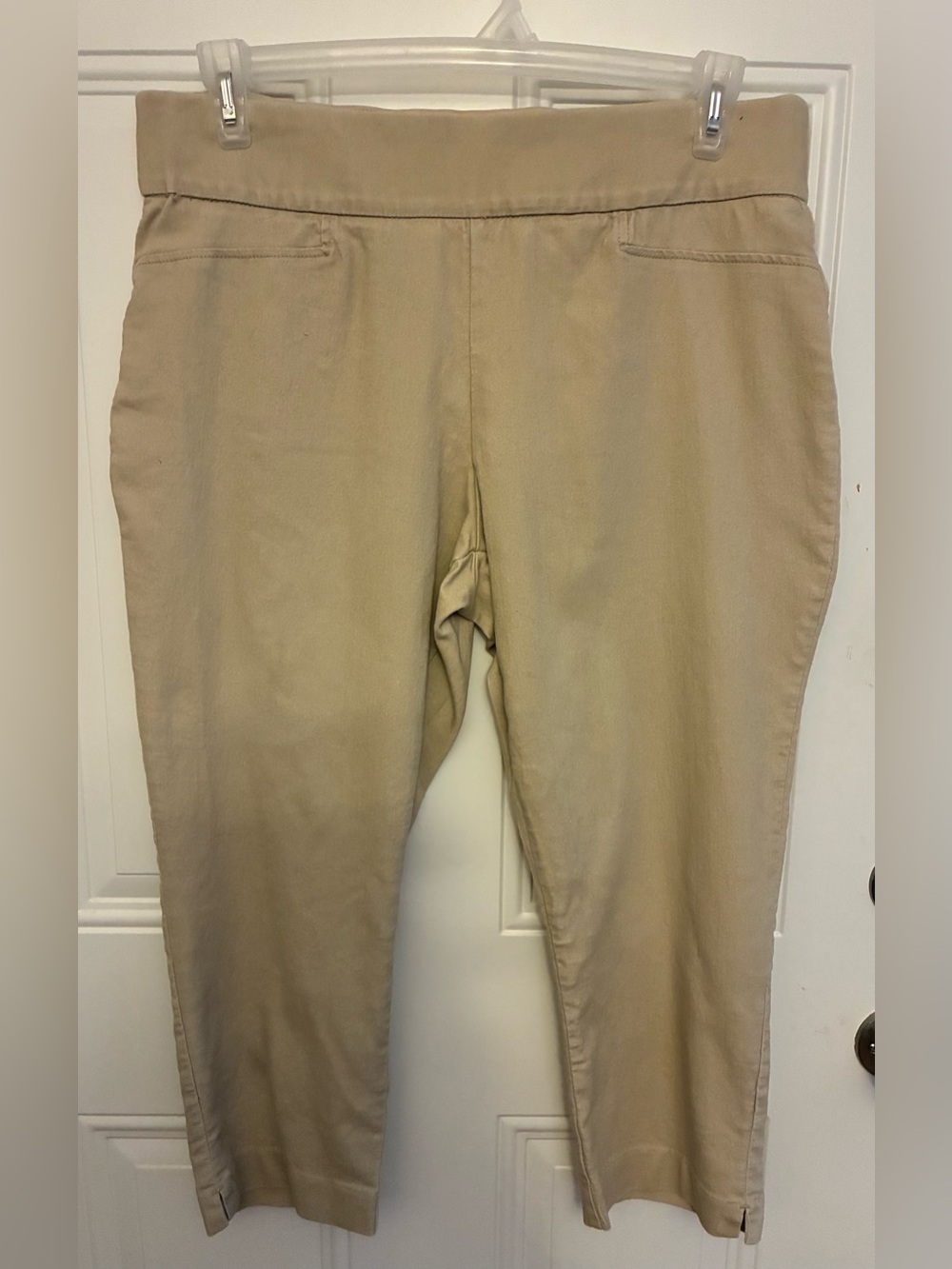 St John’s Bay size 14 beige stretch, pull on caprice/2 back pockets